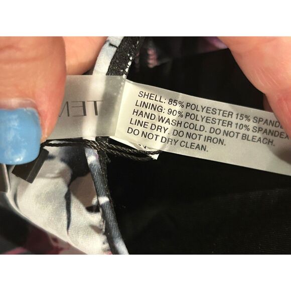 One Piece Floral Swimsuit - Size Large - Picture 5 of 5